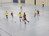 Zaalvoetbal S.K.N.W.K. JO15-1 en JO15-2 in Laco Sportcentrum te Zierikzee (29-12-2023) (64/75)